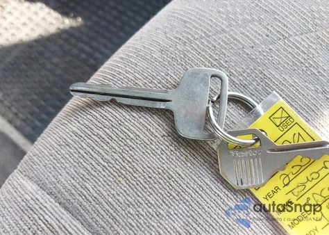 2004 Toyota Tacoma Base V6 z USA, uszkodzony, nr VIN 5TEHN72N24Z336177